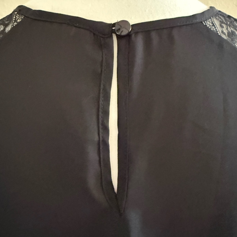 Fun2fun black lace camisole/ tank top - Picture 6 of 10